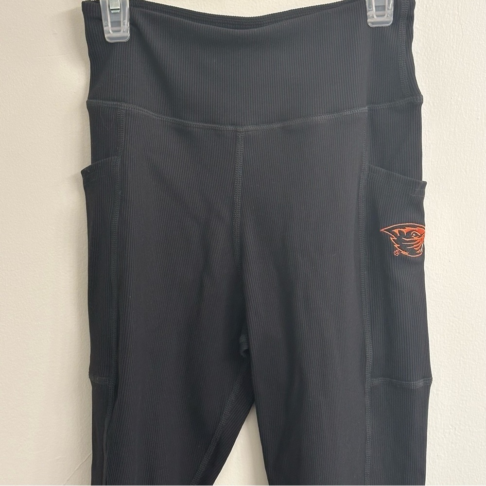 Oregon State Beavers Women’s Ribbed Black High-Waisted Leggings with Pocket Sz S